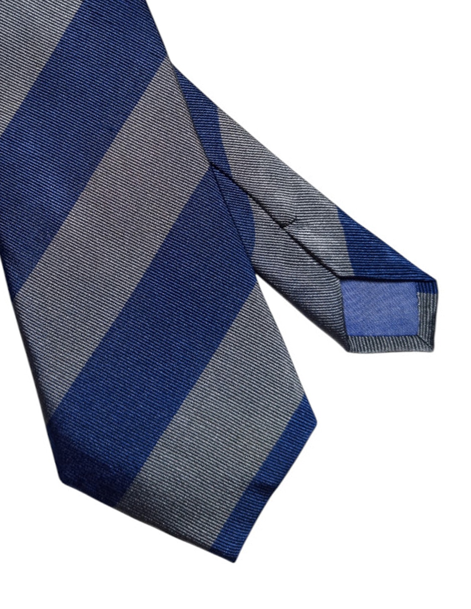 Corbata puroego regular de seda estampado a rayas para hombre