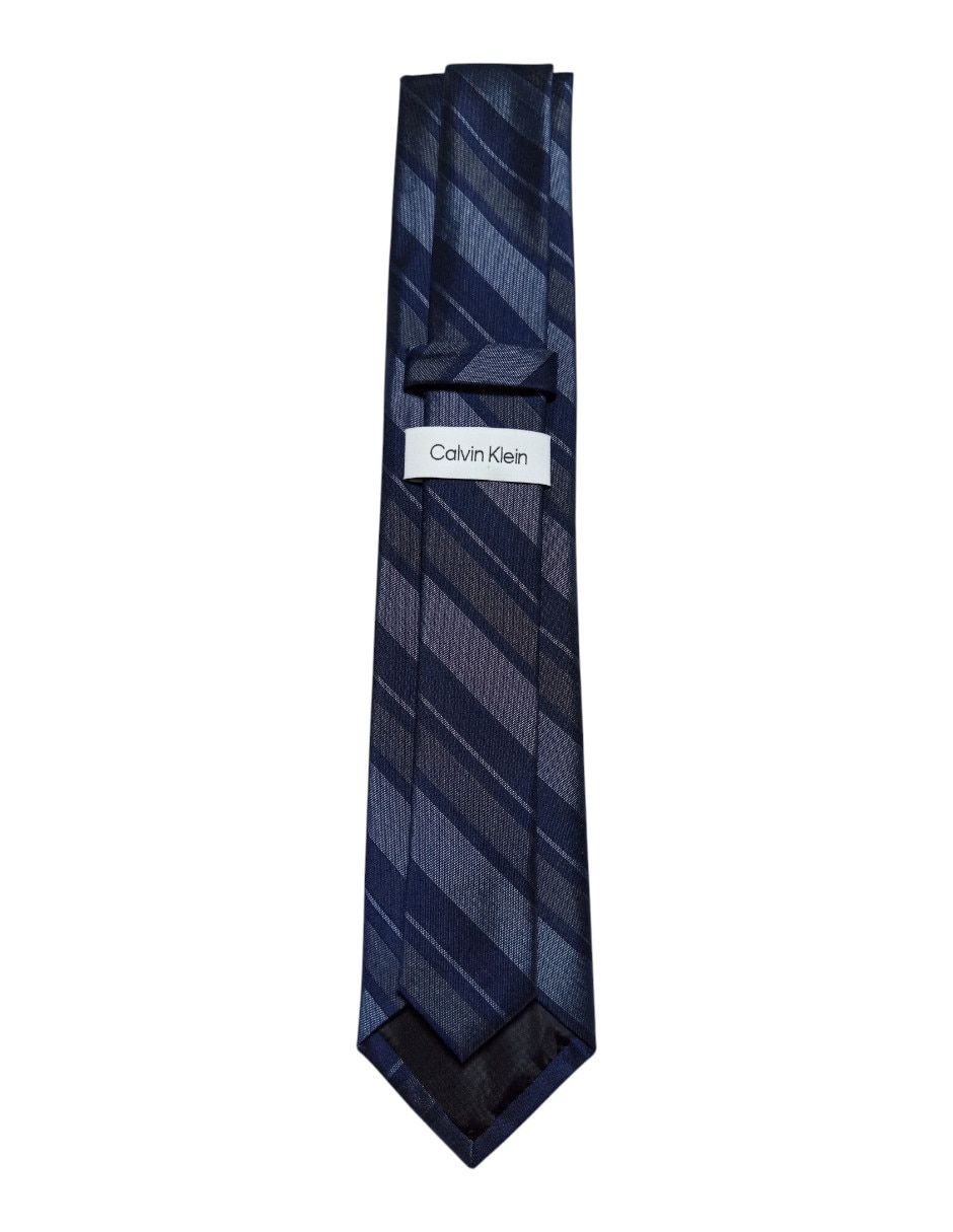 Corbata Ck regular de seda estampado a rayas para hombre