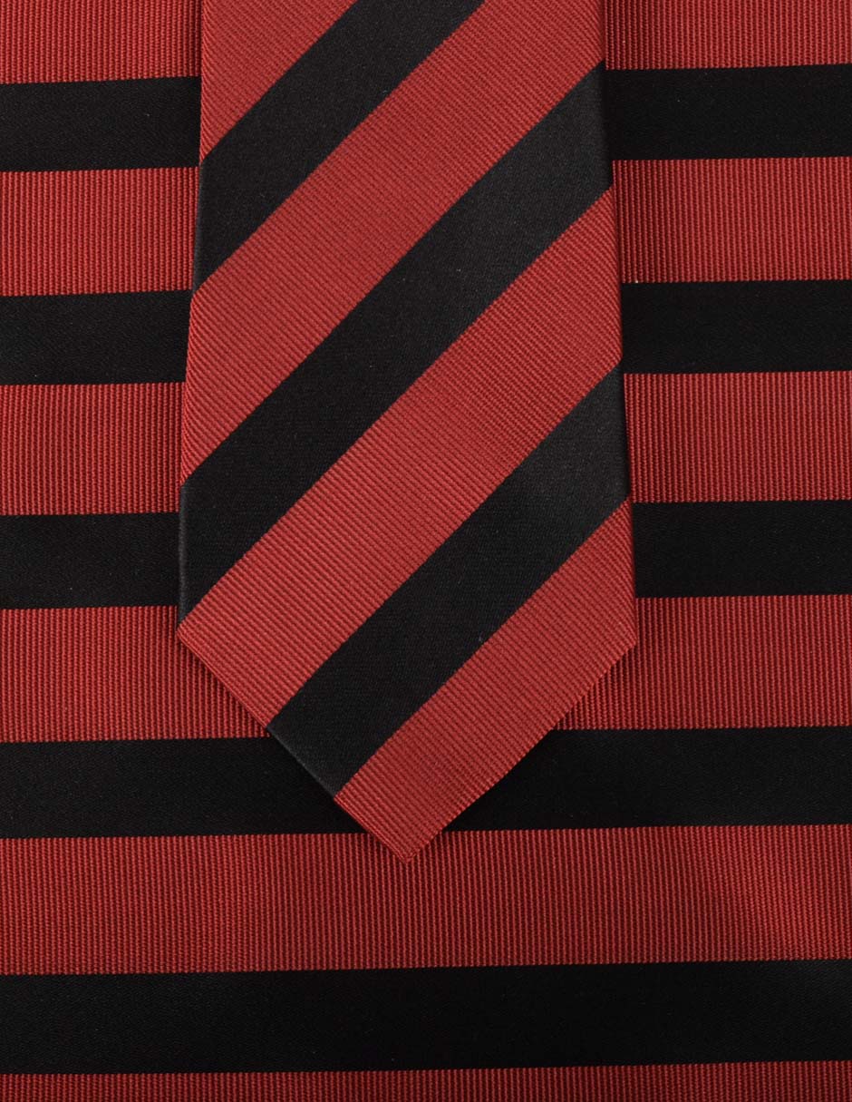 Set de corbata y pañuelo regular estampado a rayas para hombre