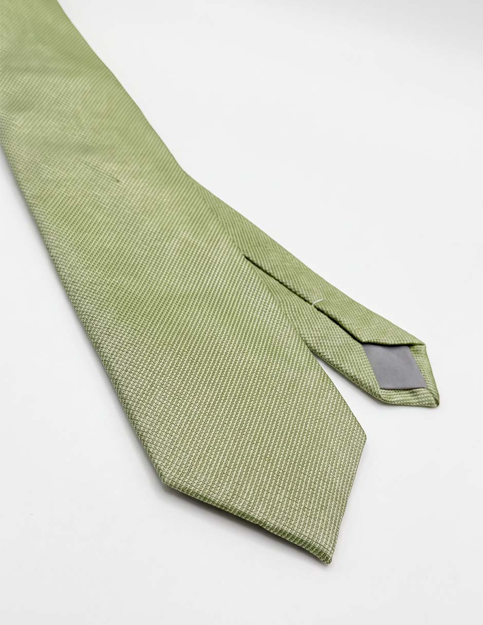 Corbata slim de seda para hombre